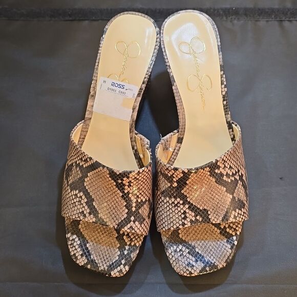 BRAND NEW JESSICA SIMPSON WOMEN'S SNAKESKIN SLIDE SANDALS G1 - Picture 3 of 15